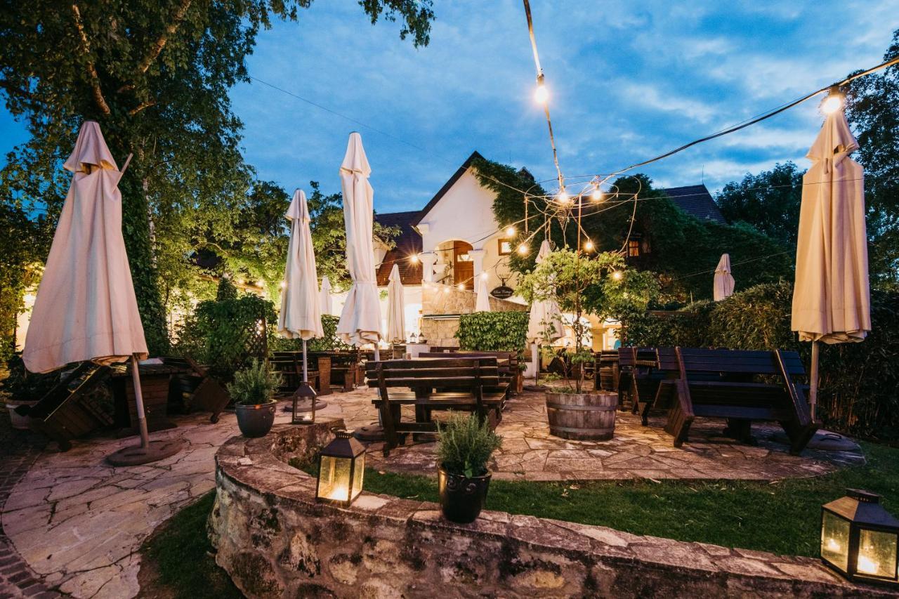 Oleander Romantik Zimmer Trausdorf an der Wulka Zewnętrze zdjęcie
