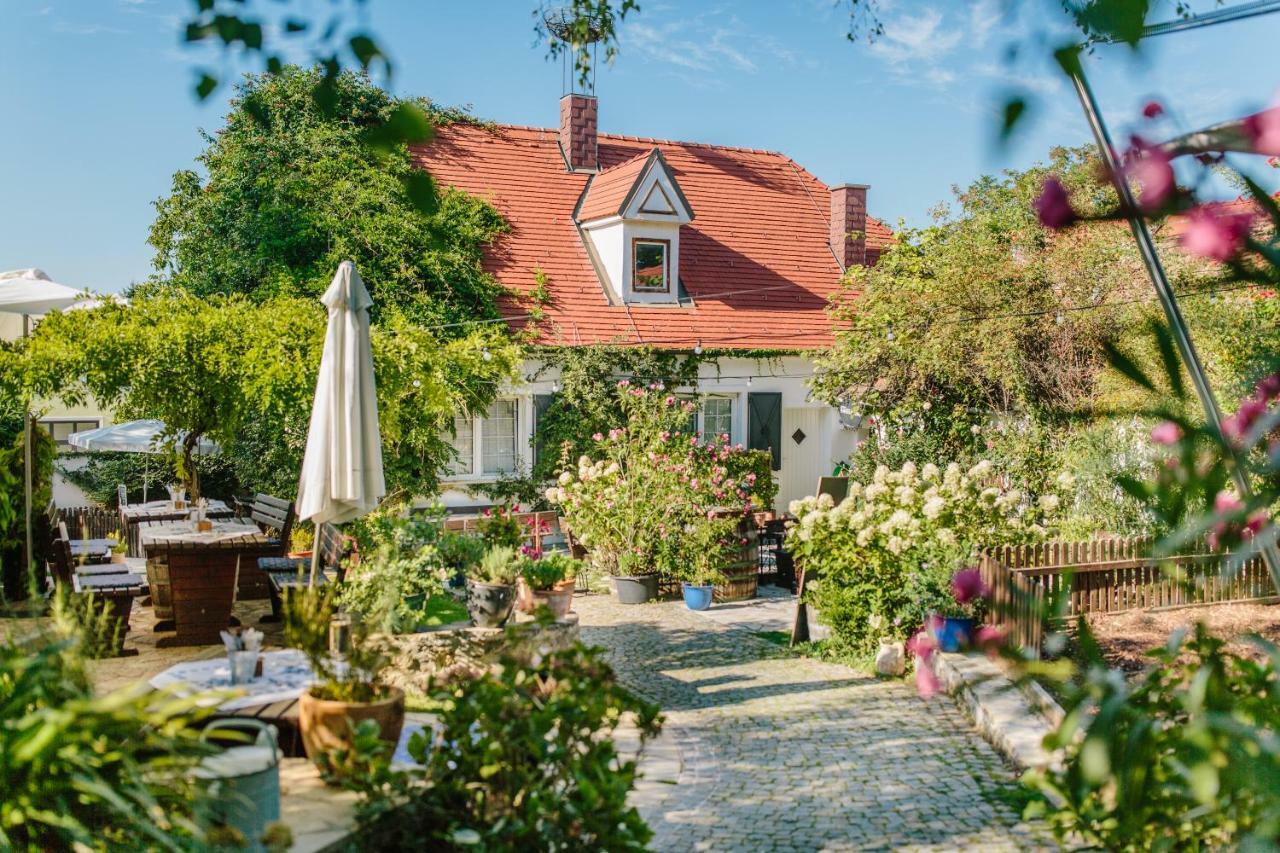 Oleander Romantik Zimmer Trausdorf an der Wulka Zewnętrze zdjęcie